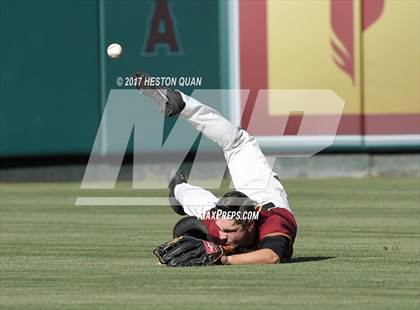 Thumbnail 2 in Estancia vs Costa Mesa photogallery.