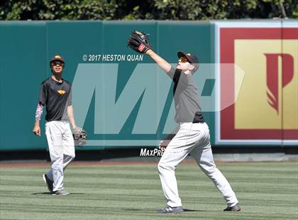 Thumbnail 2 in Estancia vs Costa Mesa photogallery.