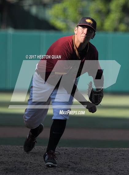 Thumbnail 2 in Estancia vs Costa Mesa photogallery.