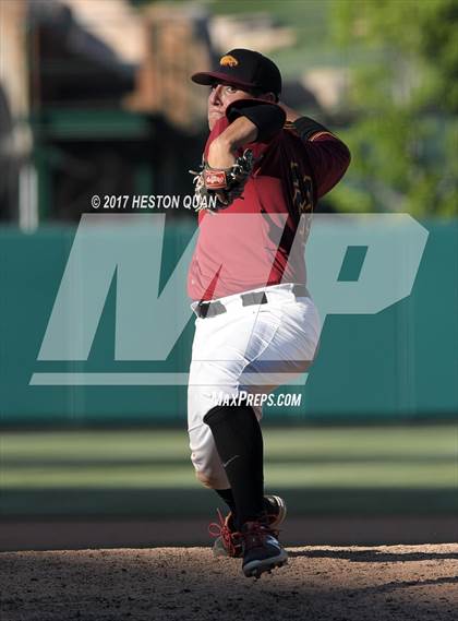 Thumbnail 1 in Estancia vs Costa Mesa photogallery.