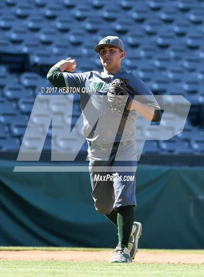 Thumbnail 2 in Estancia vs Costa Mesa photogallery.