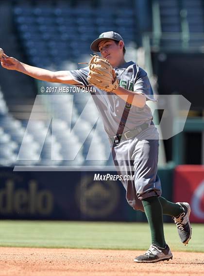 Thumbnail 3 in Estancia vs Costa Mesa photogallery.