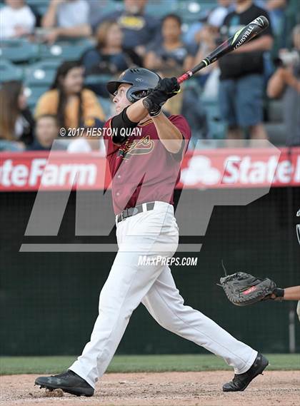 Thumbnail 1 in Estancia vs Costa Mesa photogallery.