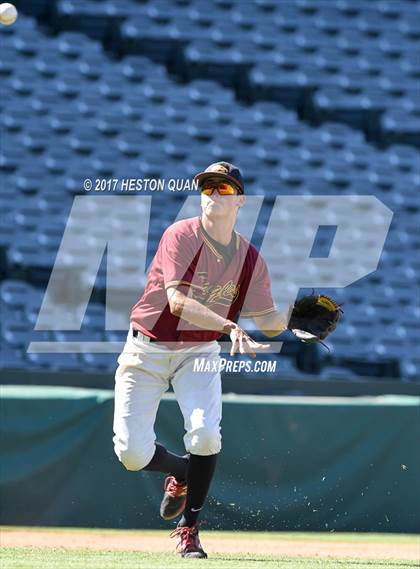 Thumbnail 1 in Estancia vs Costa Mesa photogallery.
