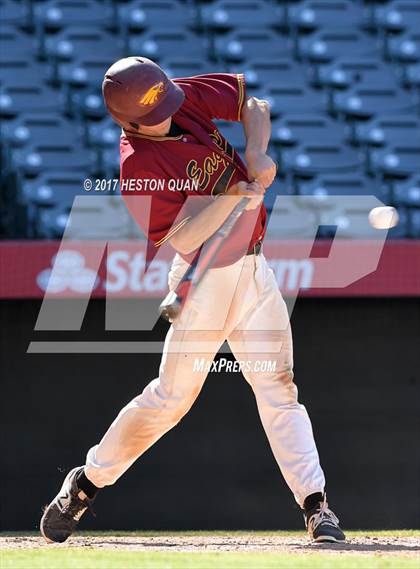 Thumbnail 1 in Estancia vs Costa Mesa photogallery.