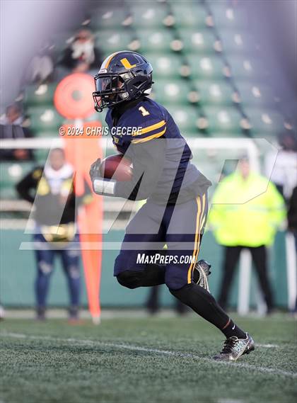 Thumbnail 1 in Hilton vs. University Prep (NYSPHSAA  5AA Quarterfinal) photogallery.