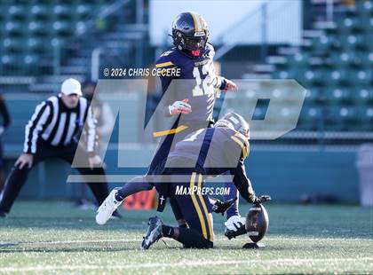 Thumbnail 2 in Hilton vs. University Prep (NYSPHSAA  5AA Quarterfinal) photogallery.