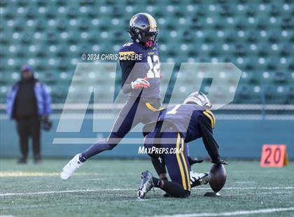 Thumbnail 3 in Hilton vs. University Prep (NYSPHSAA  5AA Quarterfinal) photogallery.