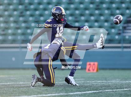 Thumbnail 1 in Hilton vs. University Prep (NYSPHSAA  5AA Quarterfinal) photogallery.
