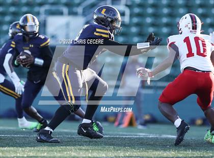 Thumbnail 3 in Hilton vs. University Prep (NYSPHSAA  5AA Quarterfinal) photogallery.