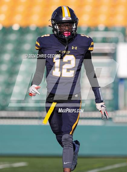 Thumbnail 3 in Hilton vs. University Prep (NYSPHSAA  5AA Quarterfinal) photogallery.