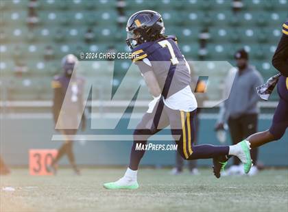 Thumbnail 2 in Hilton vs. University Prep (NYSPHSAA  5AA Quarterfinal) photogallery.