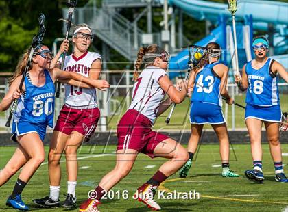 Thumbnail 1 in Middleton vs. Mukwonago (Sectional 4 Semifinal) photogallery.