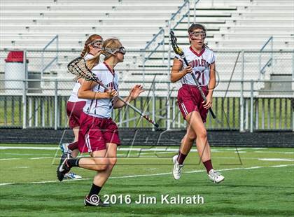 Thumbnail 3 in Middleton vs. Mukwonago (Sectional 4 Semifinal) photogallery.