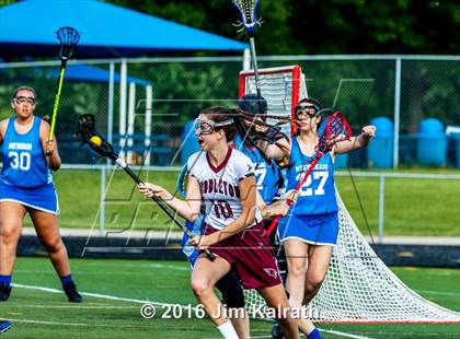Thumbnail 2 in Middleton vs. Mukwonago (Sectional 4 Semifinal) photogallery.