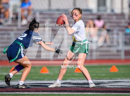 Thumbnail 1 in Lynbrook vs Bellmore-Merrick (Section VIII Nassau County Final) photogallery.