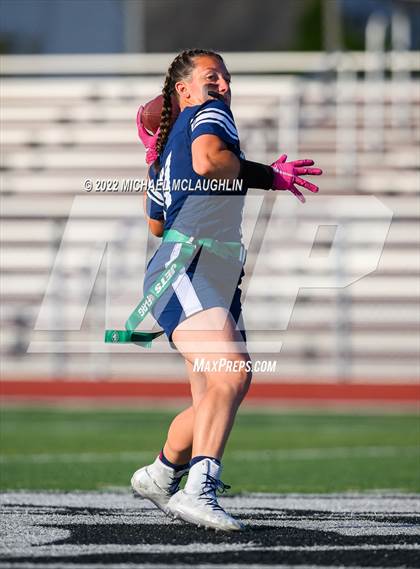 Thumbnail 1 in Lynbrook vs Bellmore-Merrick (Section VIII Nassau County Final) photogallery.