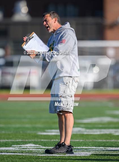 Thumbnail 3 in Lynbrook vs Bellmore-Merrick (Section VIII Nassau County Final) photogallery.
