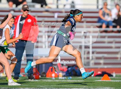 Thumbnail 3 in Lynbrook vs Bellmore-Merrick (Section VIII Nassau County Final) photogallery.