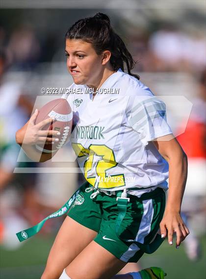 Thumbnail 3 in Lynbrook vs Bellmore-Merrick (Section VIII Nassau County Final) photogallery.