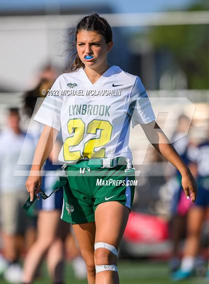 Thumbnail 1 in Lynbrook vs Bellmore-Merrick (Section VIII Nassau County Final) photogallery.