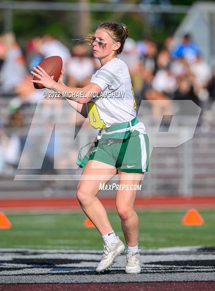Thumbnail 1 in Lynbrook vs Bellmore-Merrick (Section VIII Nassau County Final) photogallery.