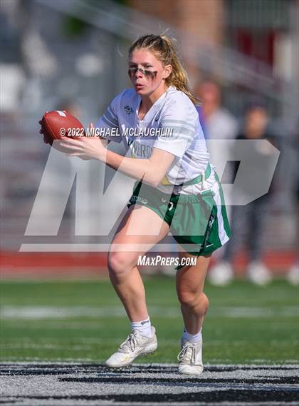 Thumbnail 1 in Lynbrook vs Bellmore-Merrick (Section VIII Nassau County Final) photogallery.