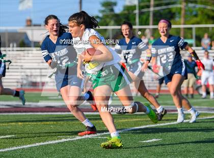Thumbnail 2 in Lynbrook vs Bellmore-Merrick (Section VIII Nassau County Final) photogallery.