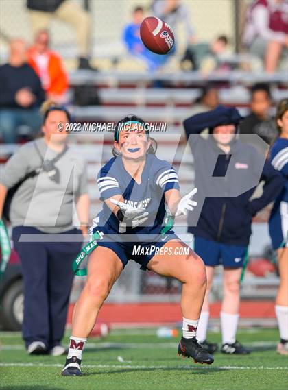Thumbnail 2 in Lynbrook vs Bellmore-Merrick (Section VIII Nassau County Final) photogallery.
