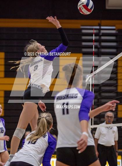 Thumbnail 2 in Douglas County vs Lakewood photogallery.