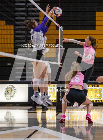 Thumbnail 2 in Douglas County vs Lakewood photogallery.