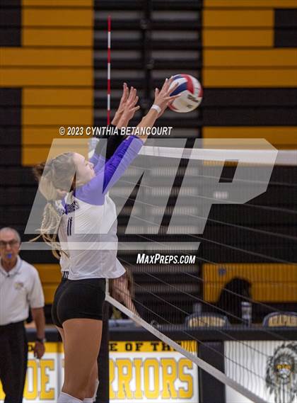 Thumbnail 2 in Douglas County vs Lakewood photogallery.