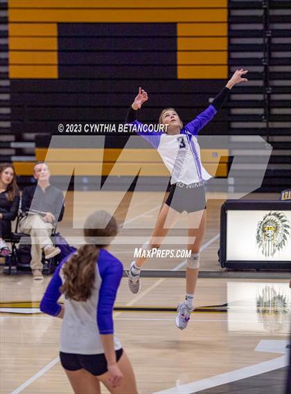 Thumbnail 2 in Douglas County vs Lakewood photogallery.