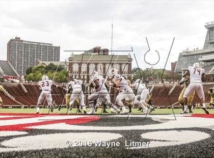 Thumbnail 1 in Warren Central @ Colerain (Crosstown Showdown) photogallery.