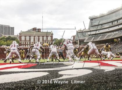 Thumbnail 3 in Warren Central @ Colerain (Crosstown Showdown) photogallery.