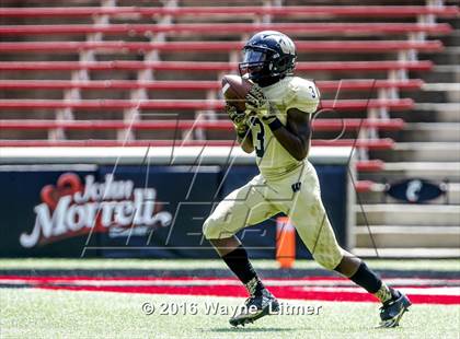 Thumbnail 2 in Warren Central @ Colerain (Crosstown Showdown) photogallery.
