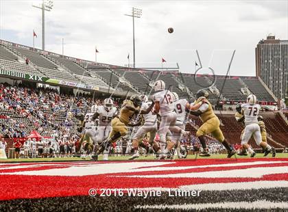 Thumbnail 1 in Warren Central @ Colerain (Crosstown Showdown) photogallery.