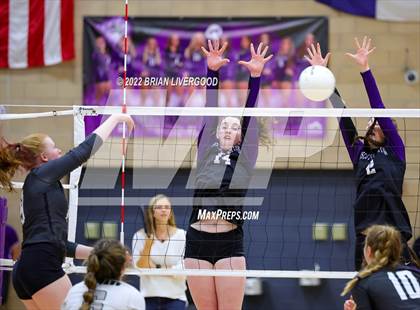 Thumbnail 2 in Discovery Canyon vs D'Evelyn (CHSAA 4A Region 8 Playoff) photogallery.