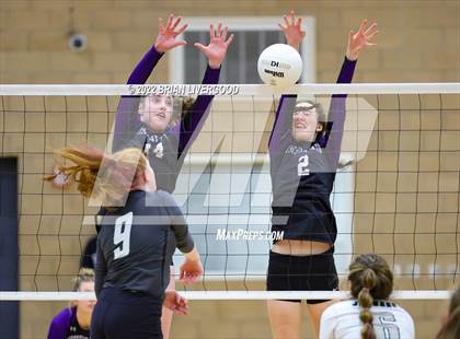 Thumbnail 3 in Discovery Canyon vs D'Evelyn (CHSAA 4A Region 8 Playoff) photogallery.