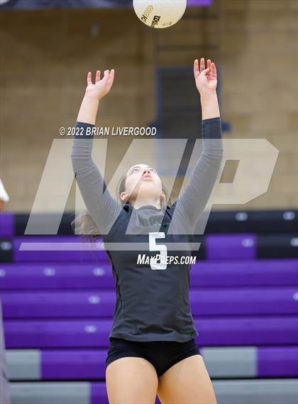 Thumbnail 2 in Discovery Canyon vs D'Evelyn (CHSAA 4A Region 8 Playoff) photogallery.