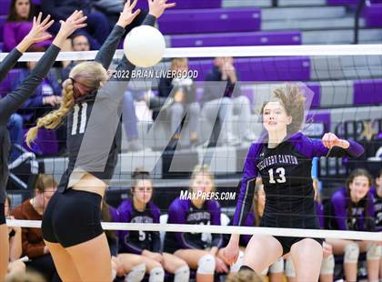 Thumbnail 2 in Discovery Canyon vs D'Evelyn (CHSAA 4A Region 8 Playoff) photogallery.