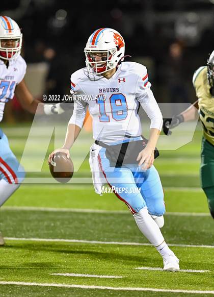 Thumbnail 2 in University School of Jackson @ Friendship Christian (TSSAA Div-II-A Semifinal) photogallery.