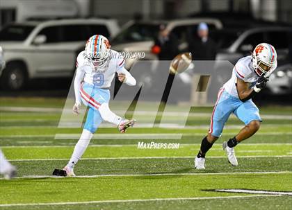 Thumbnail 3 in University School of Jackson @ Friendship Christian (TSSAA Div-II-A Semifinal) photogallery.