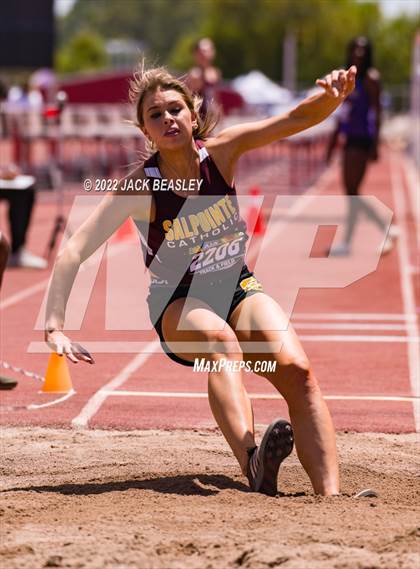 Thumbnail 2 in AIA Track and Field State Final (Girls) photogallery.