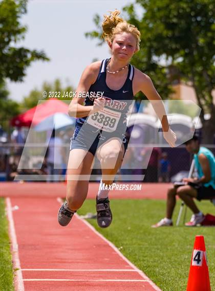 Thumbnail 3 in AIA Track and Field State Final (Girls) photogallery.