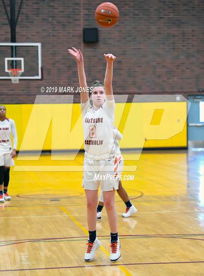 Thumbnail 3 in Hamilton vs. Eastside Catholic (Nike Tournament of Champions)  photogallery.