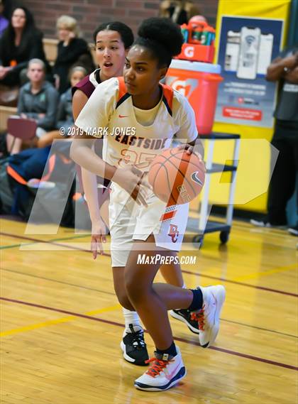 Thumbnail 3 in Hamilton vs. Eastside Catholic (Nike Tournament of Champions)  photogallery.