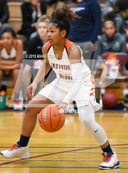 Thumbnail 1 in Hamilton vs. Eastside Catholic (Nike Tournament of Champions)  photogallery.