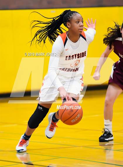 Thumbnail 3 in Hamilton vs. Eastside Catholic (Nike Tournament of Champions)  photogallery.