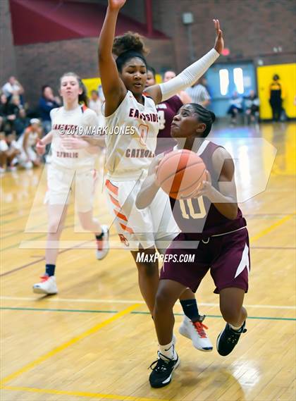 Thumbnail 2 in Hamilton vs. Eastside Catholic (Nike Tournament of Champions)  photogallery.